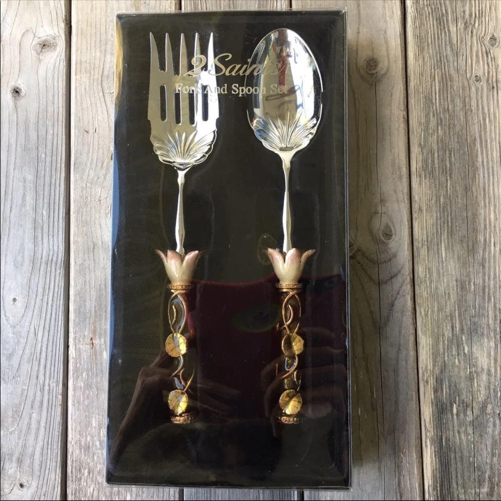 2 Saints Fork And Spoon Salad Serving Set